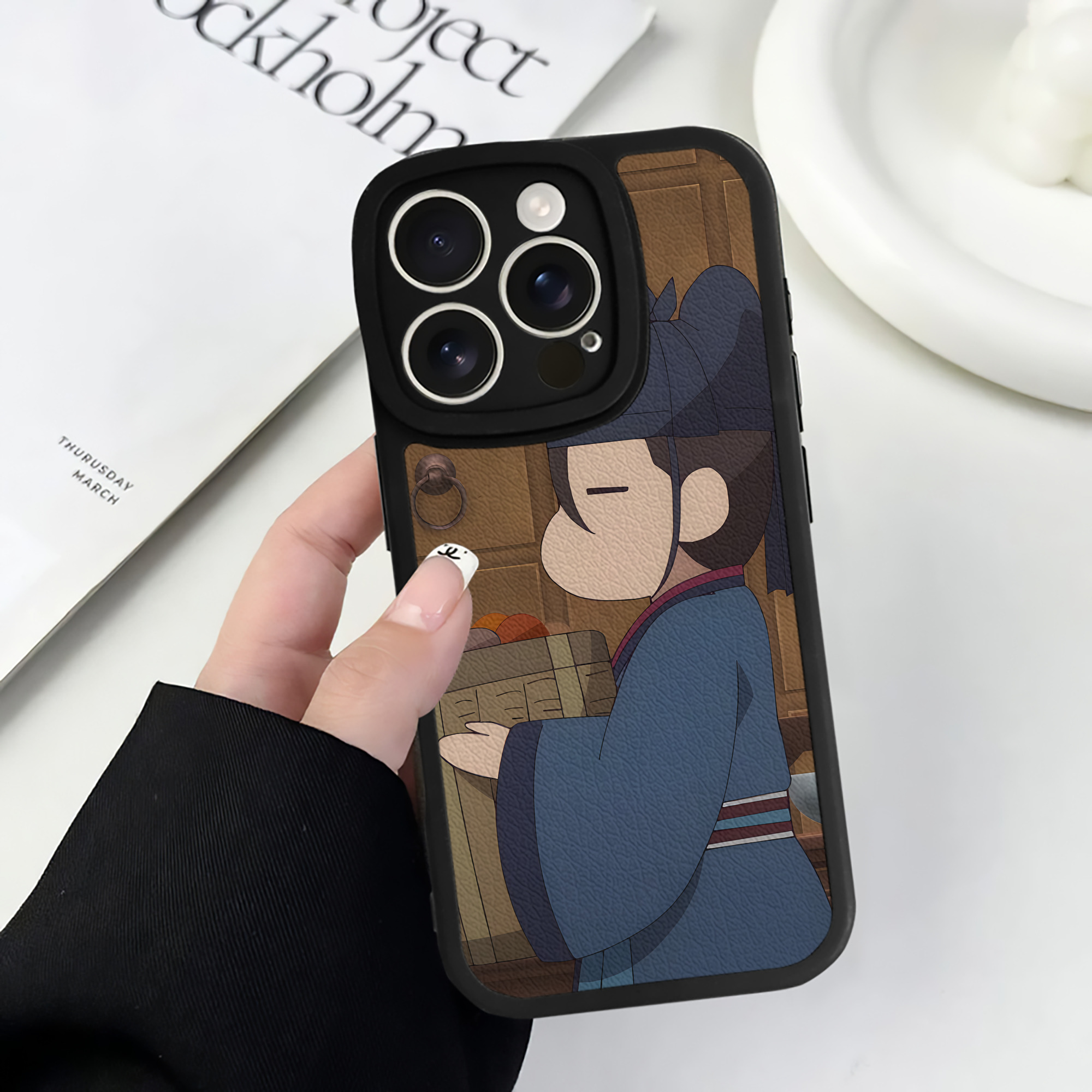 薬屋のひとりごと The Apothecary Diaries 【iPhone 16シリーズ対応】シリコンスマホケース（レザー調） 材質：シリコン